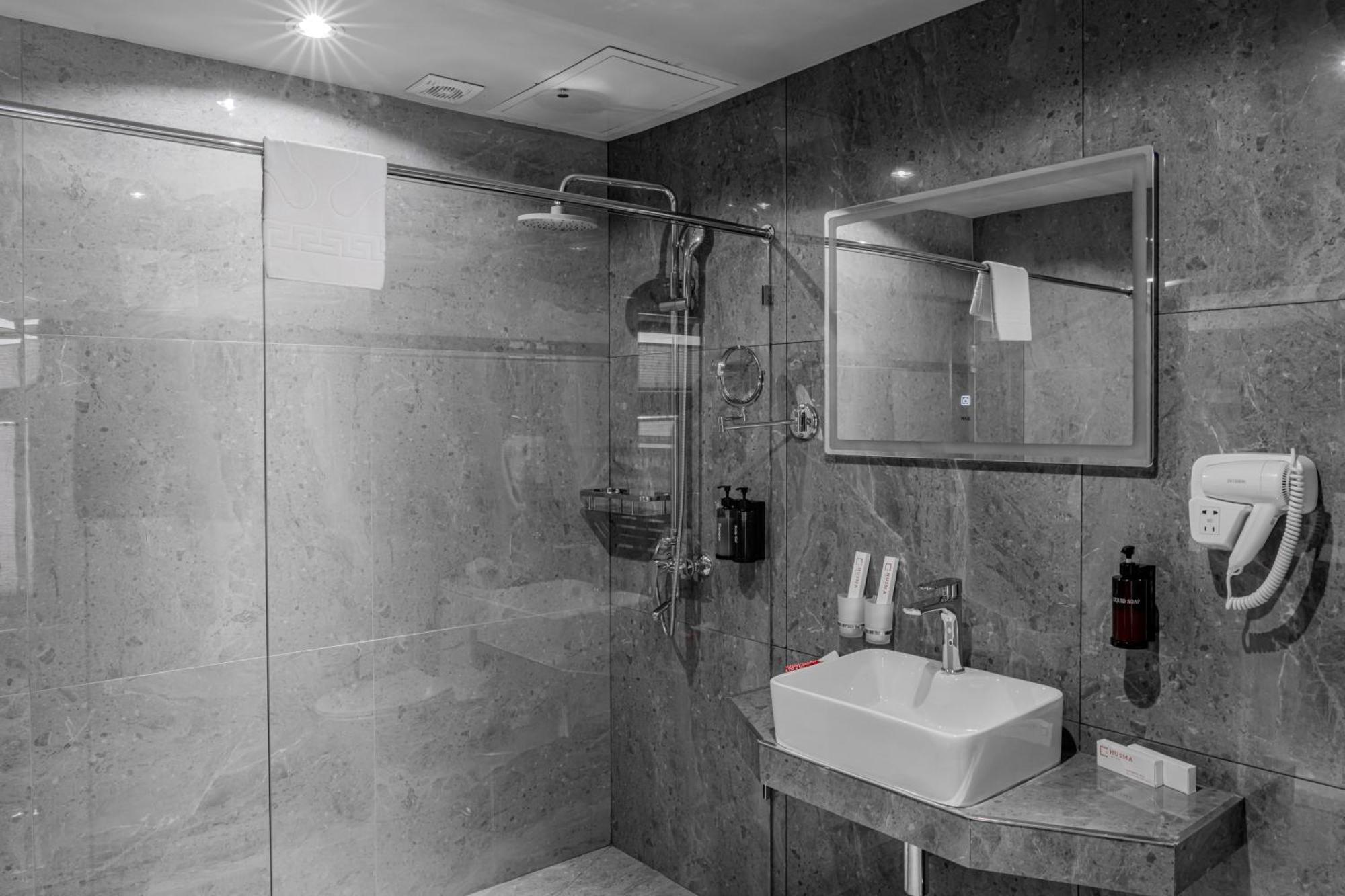 Husma Hotel & Spa Tashkent Exterior photo